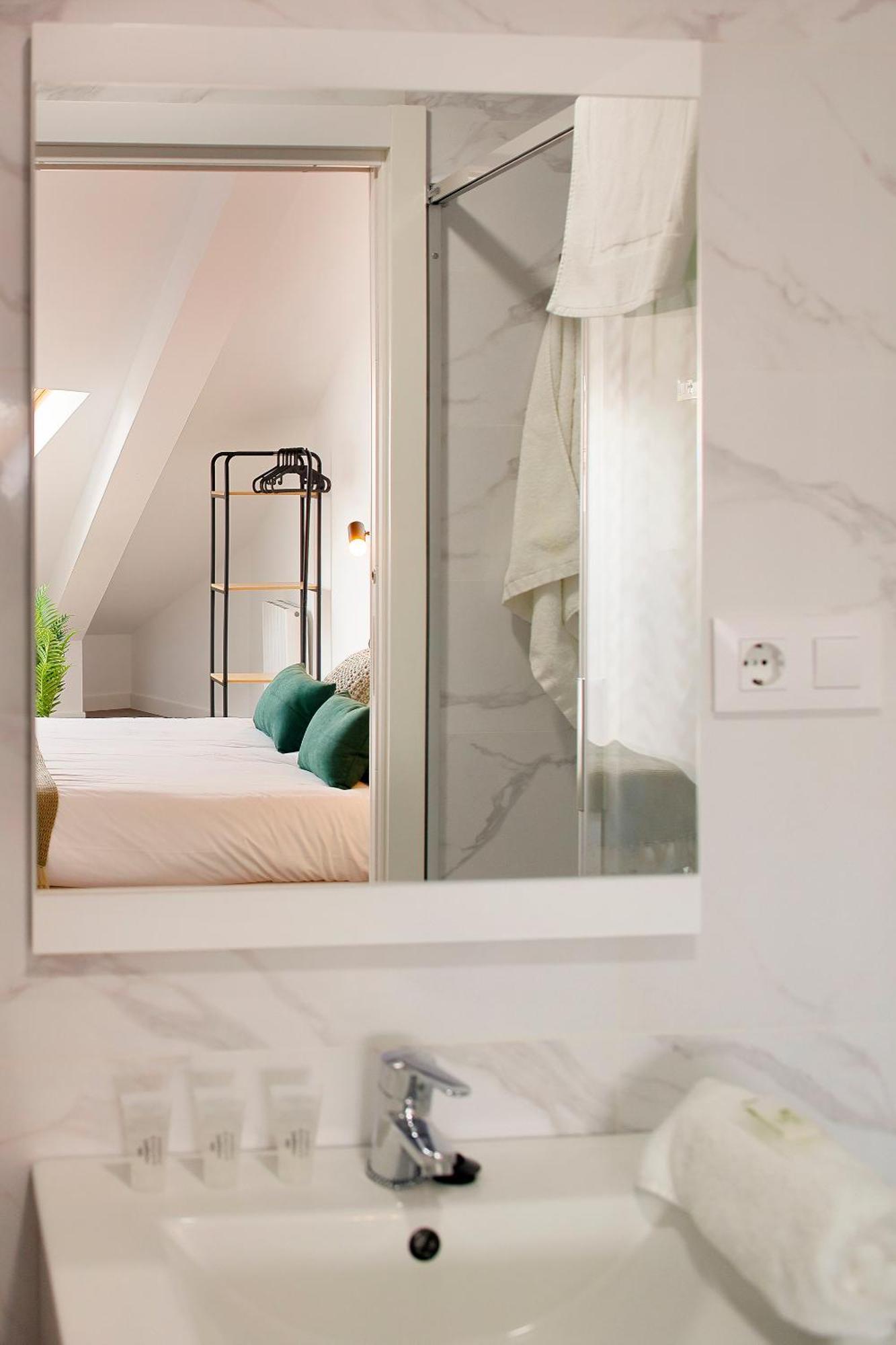 Apartamentos Sobrecantu 奥维耶多 外观 照片